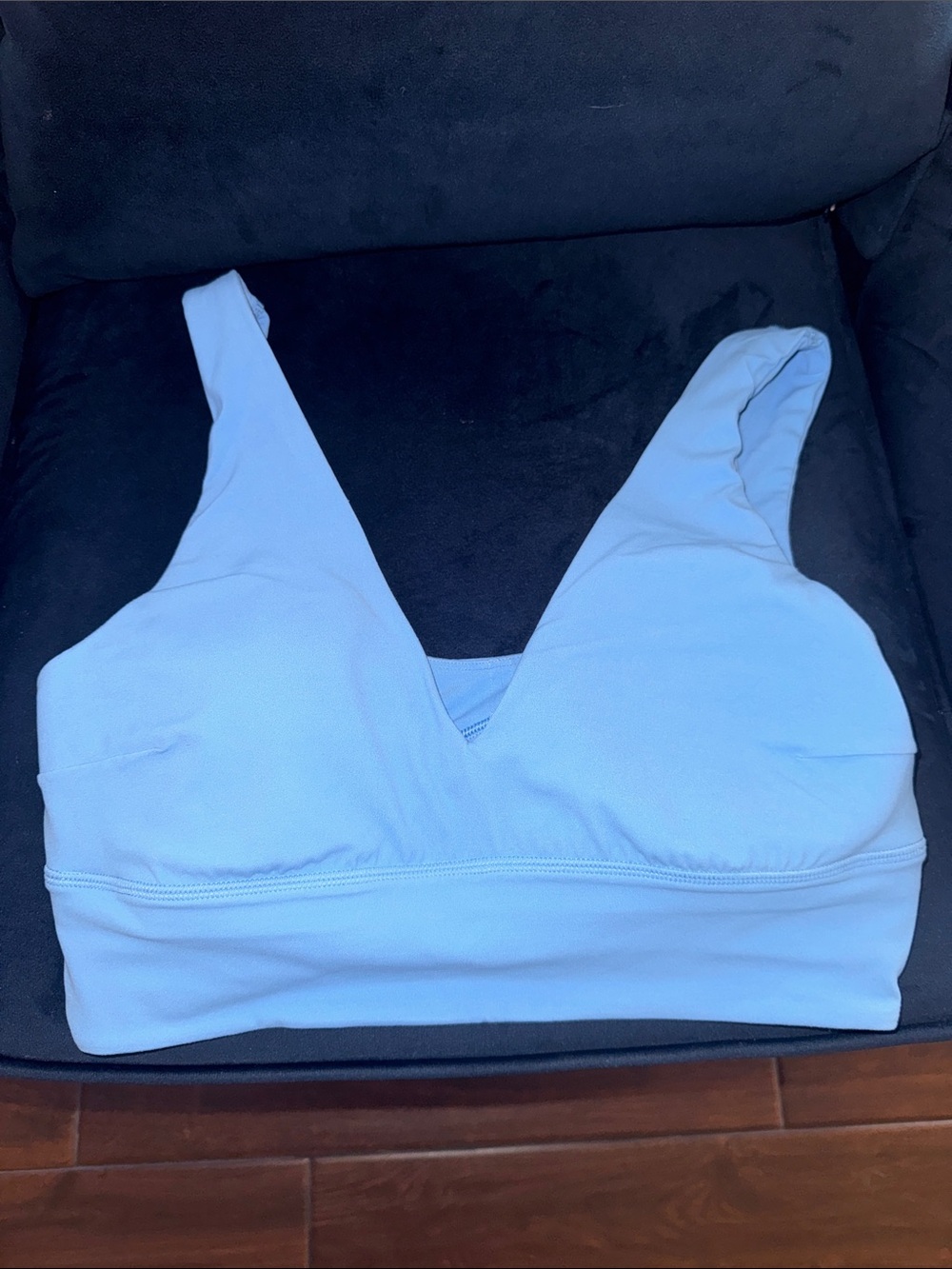 Lululemon Align V-Neck Bra *Light Support C/D cup turquoise blue 10 with pads